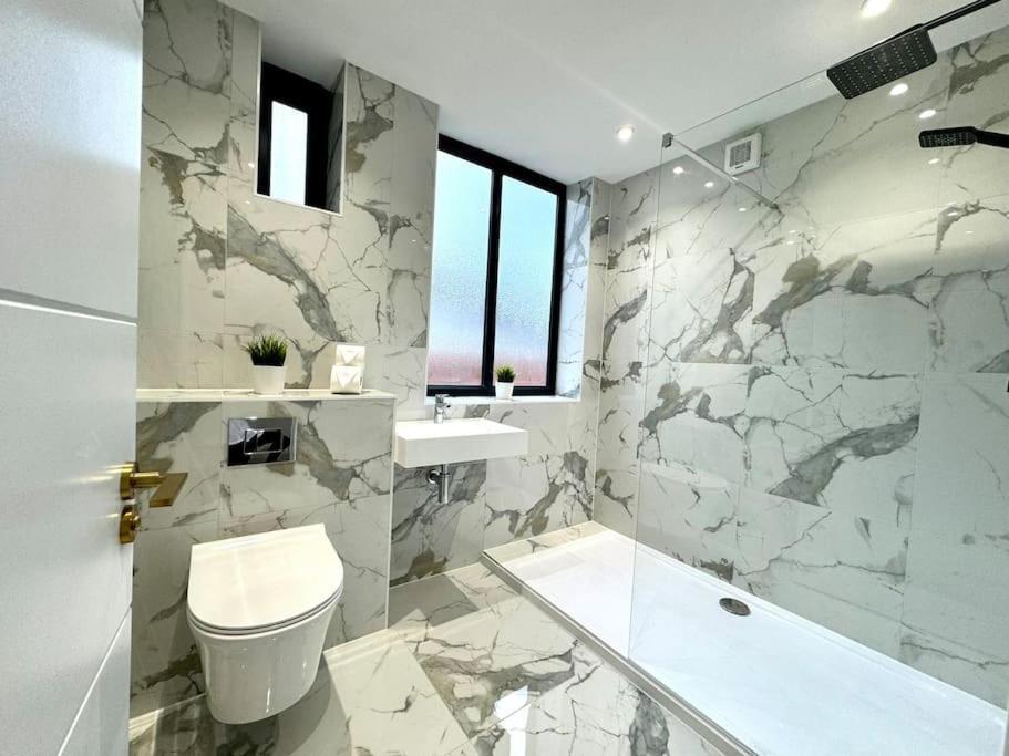 3Br Westbourne Delight - Near Beach & Bournemouth! 外观 照片