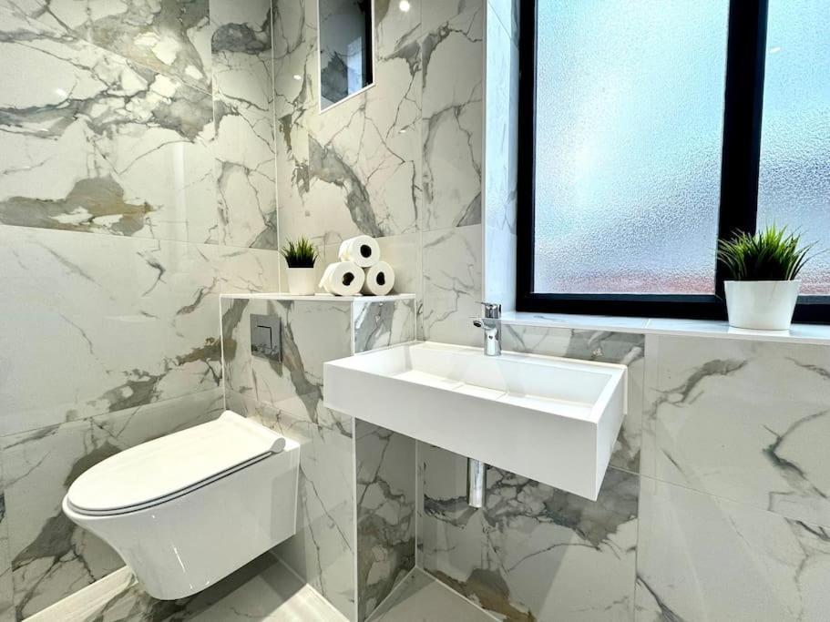 3Br Westbourne Delight - Near Beach & Bournemouth! 外观 照片