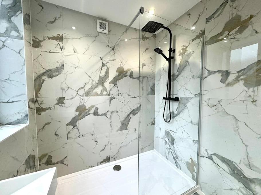 3Br Westbourne Delight - Near Beach & Bournemouth! 外观 照片
